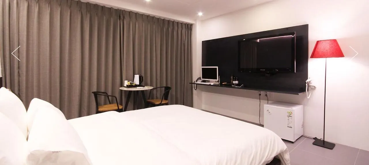 Hotel France Donghae 2*,